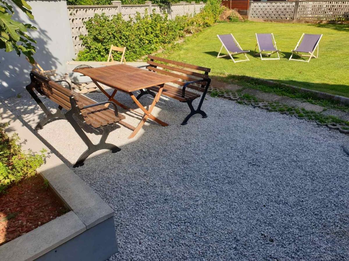 Huge Bbq Garden 2, Spacious Flat, Ac, Free Parking 2 Ljubljana Exterior photo