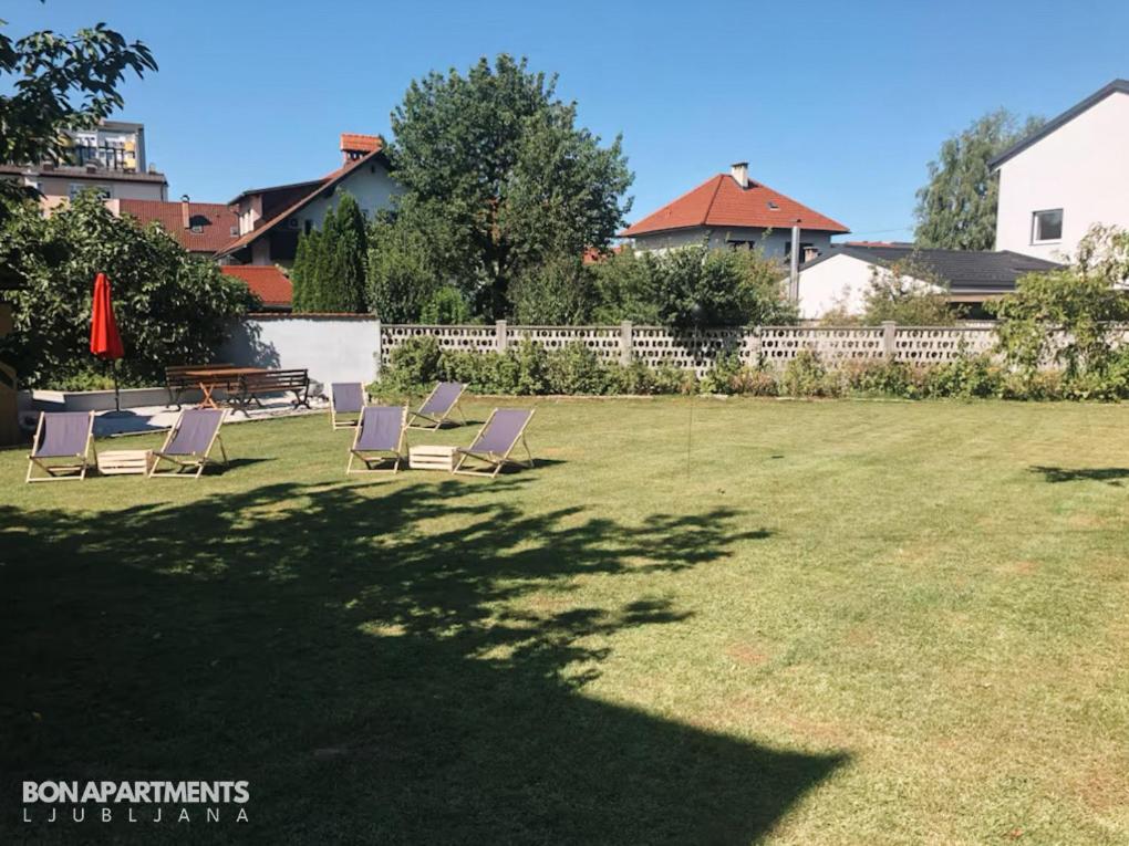 Huge Bbq Garden 2, Spacious Flat, Ac, Free Parking 2 Ljubljana Exterior photo